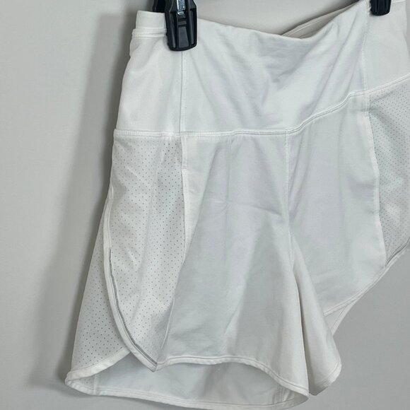 Lululemon White Real Quick Shorts Perforated Run Train Women’s W7ANVS Size 6 - Picture 2 of 12